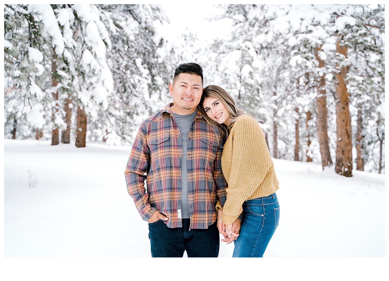 snowy engagement photos